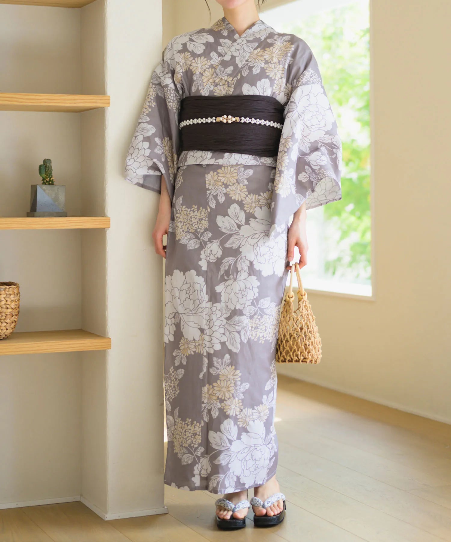 夏花浴衣 和花の柔香 下駄付き5点セット(浴衣・兵児帯・腰紐×2・下駄)