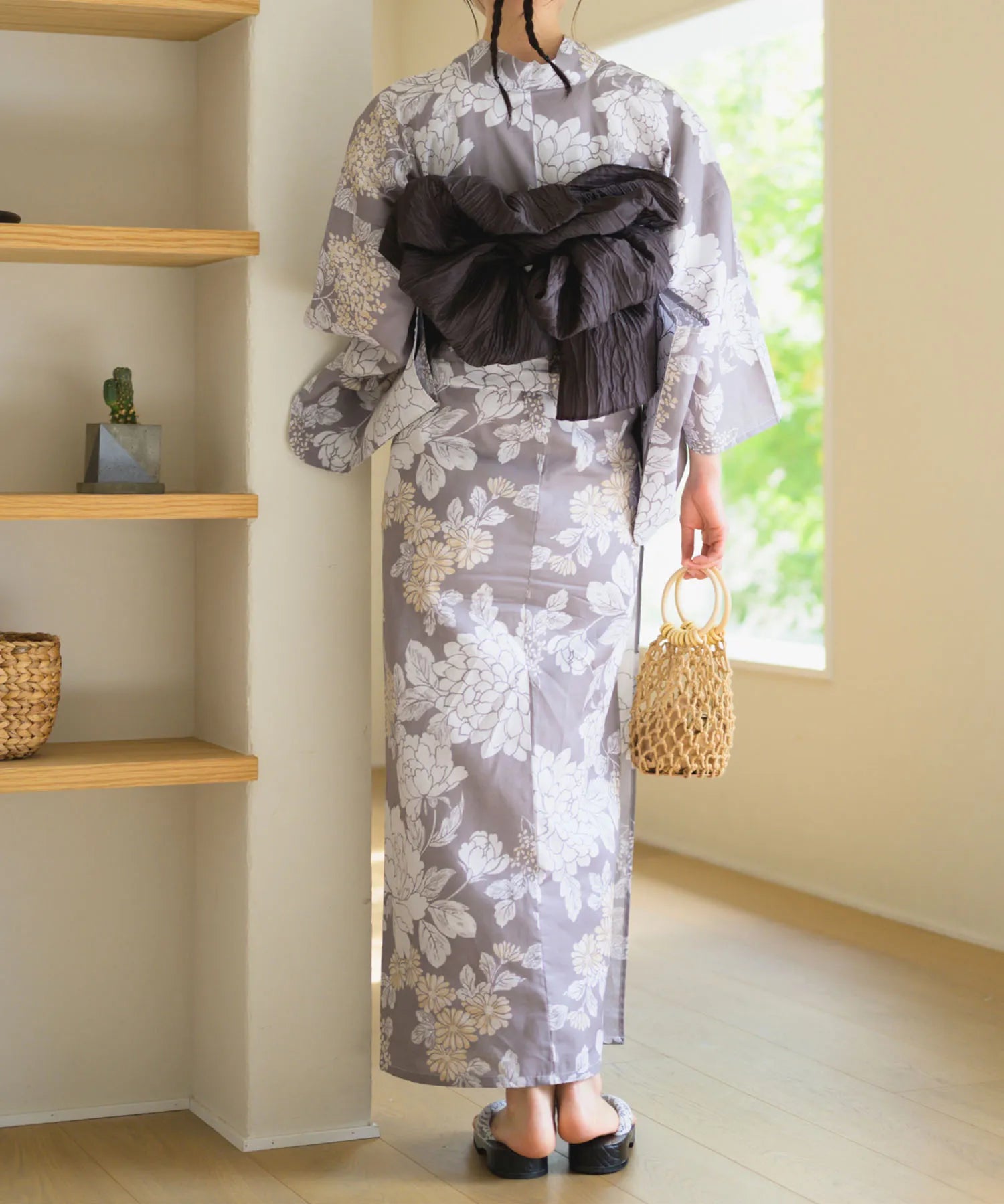 夏花浴衣 和花の柔香 下駄付き5点セット(浴衣・兵児帯・腰紐×2・下駄)