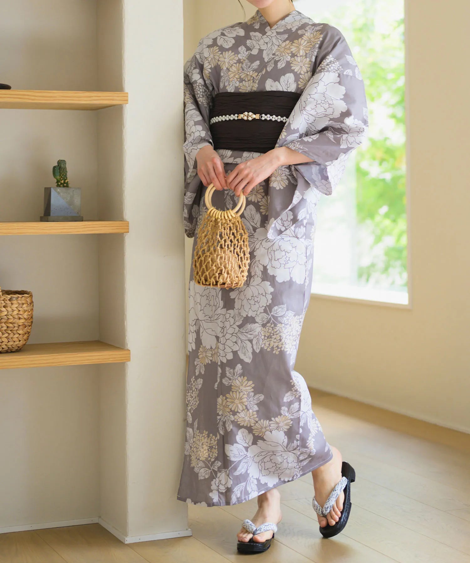 夏花浴衣 和花の柔香 下駄付き5点セット(浴衣・兵児帯・腰紐×2・下駄)