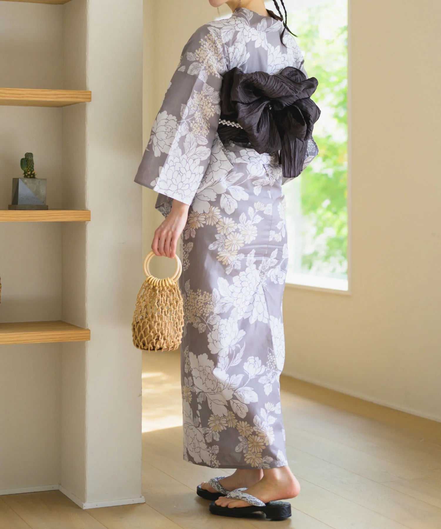 夏花浴衣 和花の柔香 下駄付き5点セット(浴衣・兵児帯・腰紐×2・下駄)