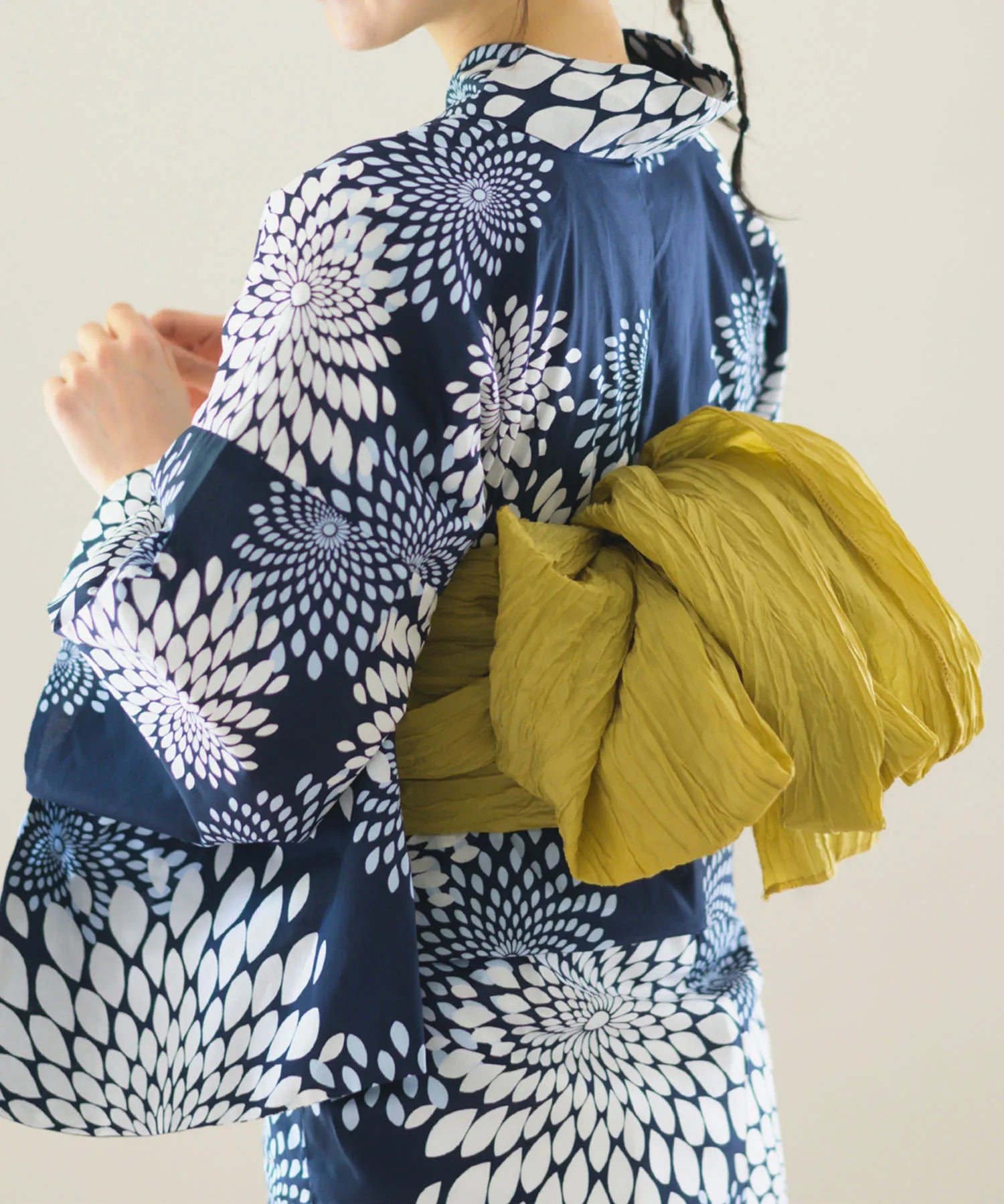 夏花浴衣 紺菊華 4点セット(浴衣・兵児帯・腰紐×2)