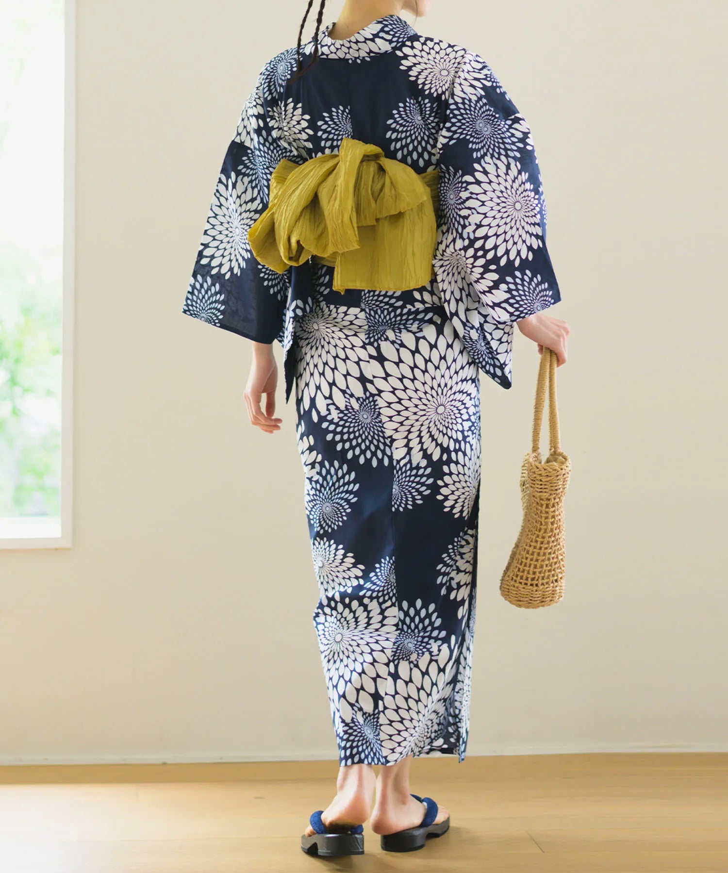 夏花浴衣 紺菊華 下駄付き5点セット(浴衣・兵児帯・腰紐×2・下駄)