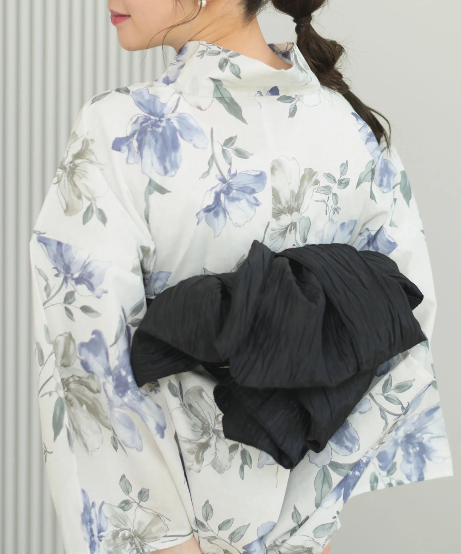 夏花浴衣 淡花映し 4点セット(浴衣・兵児帯・腰紐×2)