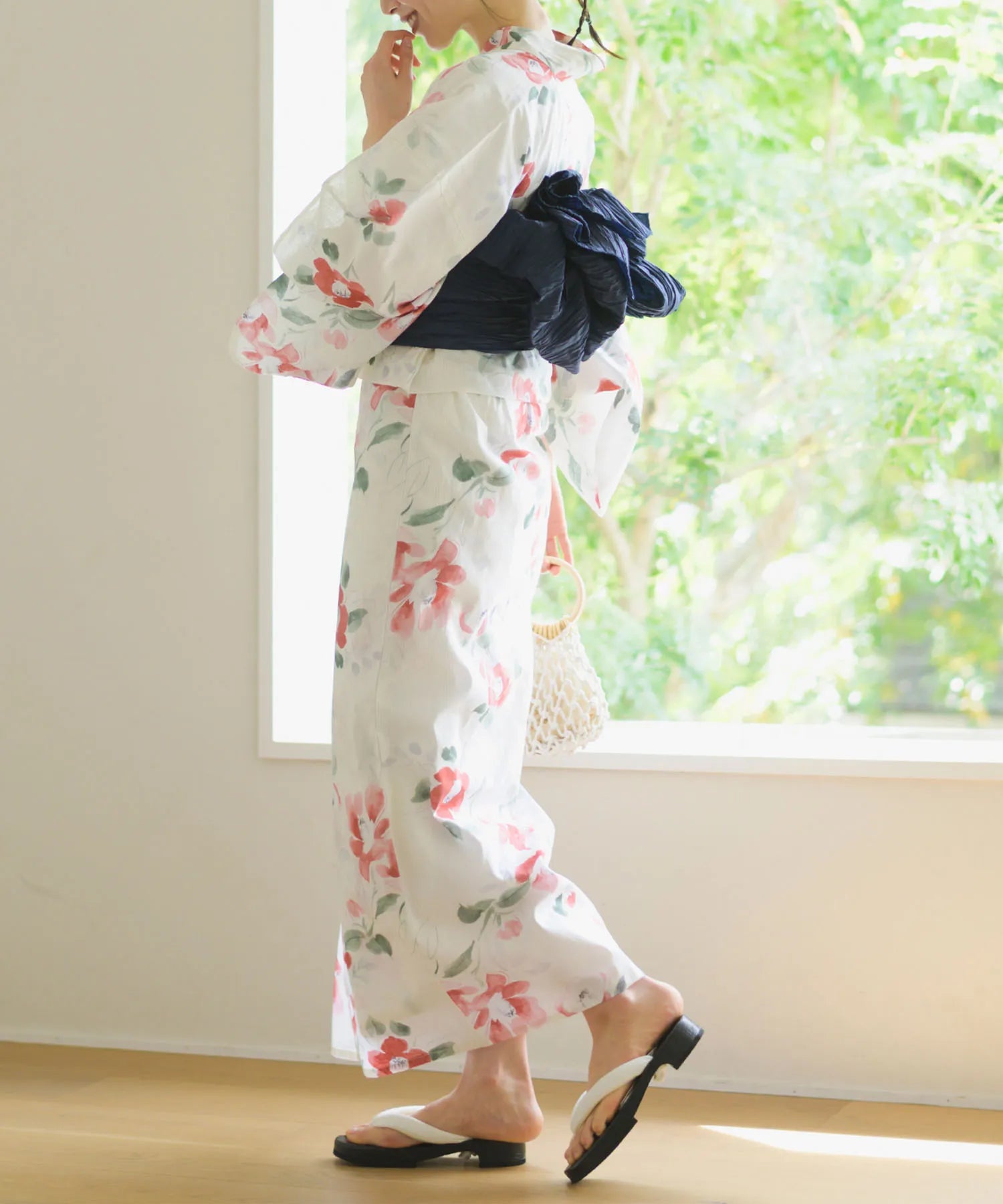 夏花浴衣 白昼の紅椿 下駄付き5点セット(浴衣・兵児帯・腰紐×2・下駄)