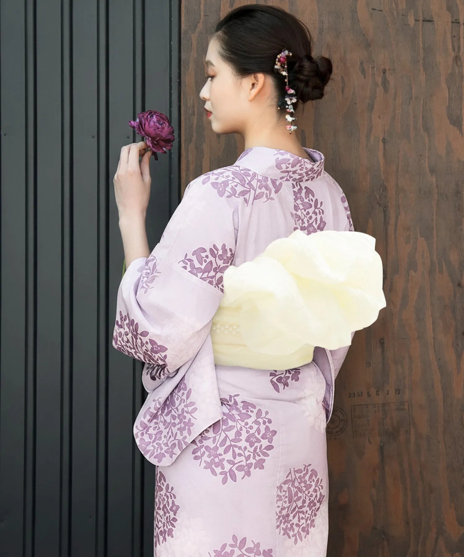 yu00021_26_01.webp