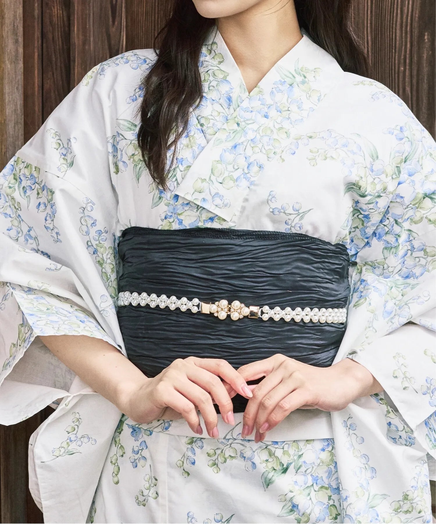 yu30006_gold_02.webp