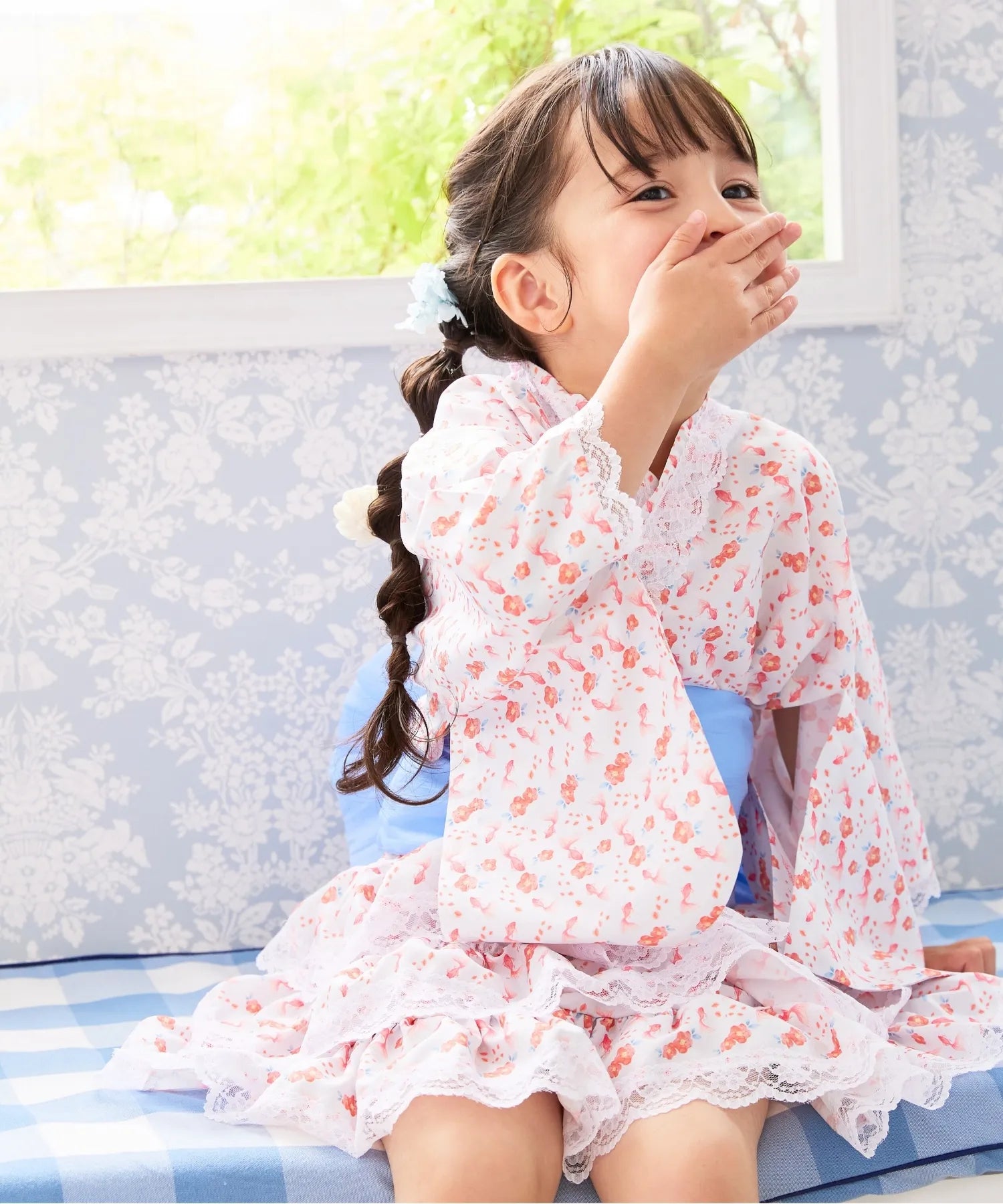 yu40009_01.webp