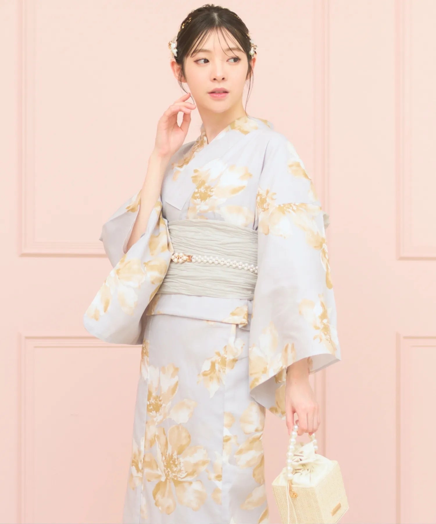 帯飾り付 高級綿麻浴衣 盛夏 淡緑にふわり桜花 浴衣4点 帯飾り付 高級綿麻浴衣 盛夏 淡緑にふわり桜花 浴衣4点