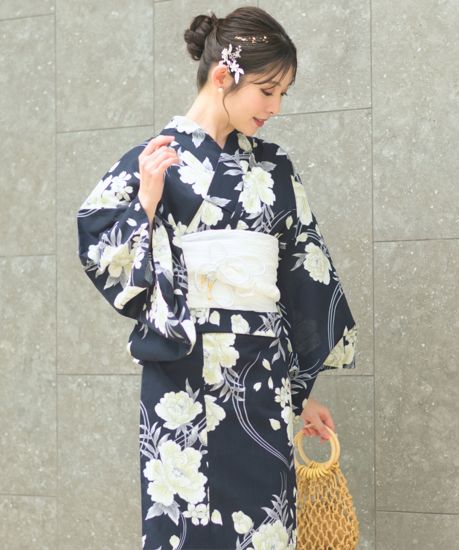 【限定特典・6月上旬発送】夏宵浴衣 ゆらめき牡丹 4点セット(浴衣・兵児帯・腰紐×2)