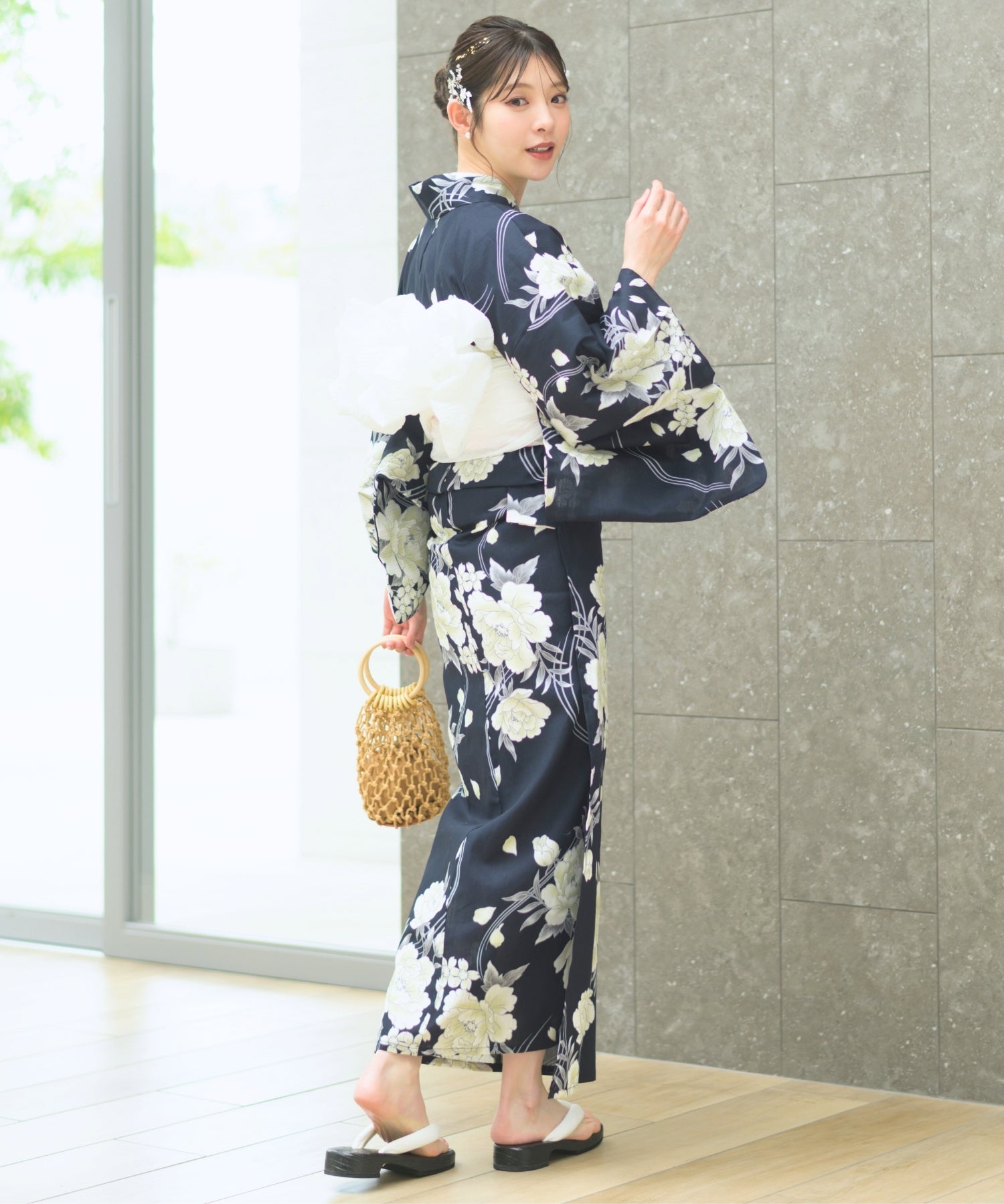 【限定特典・6月上旬発送】夏宵浴衣 ゆらめき牡丹 4点セット(浴衣・兵児帯・腰紐×2)