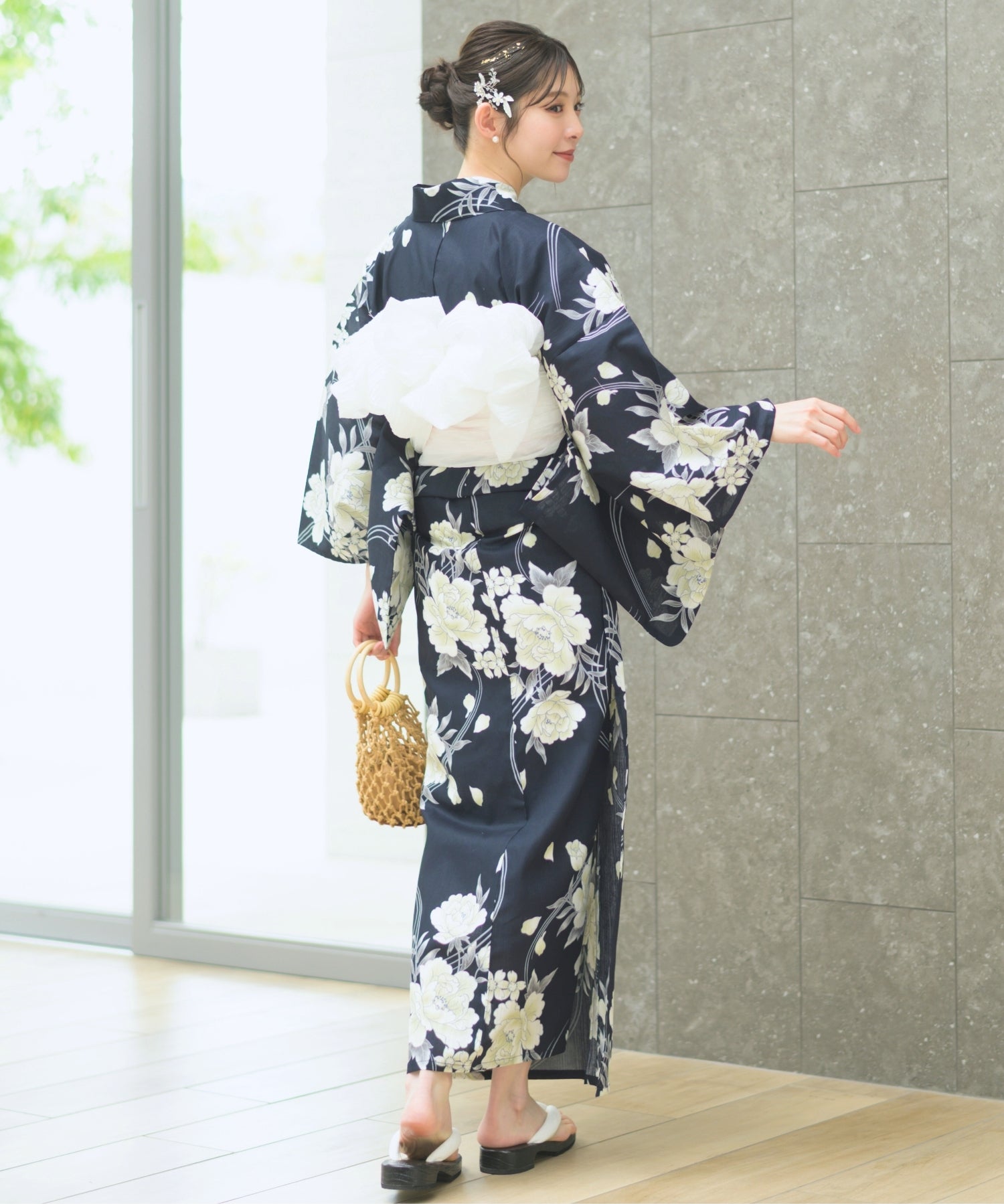 【限定特典・6月上旬発送】夏宵浴衣 ゆらめき牡丹 4点セット(浴衣・兵児帯・腰紐×2)