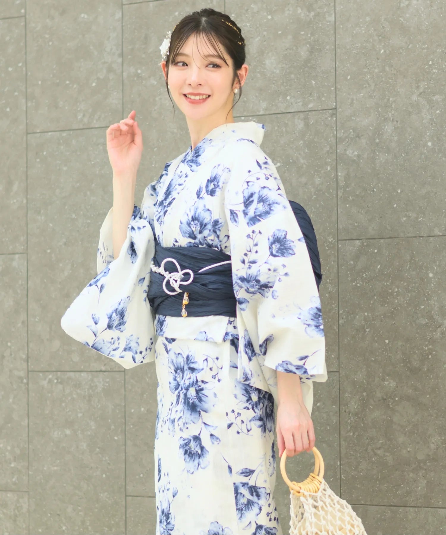 夏宵浴衣 艶麗深椿 4点セット(浴衣・兵児帯・腰紐×2)