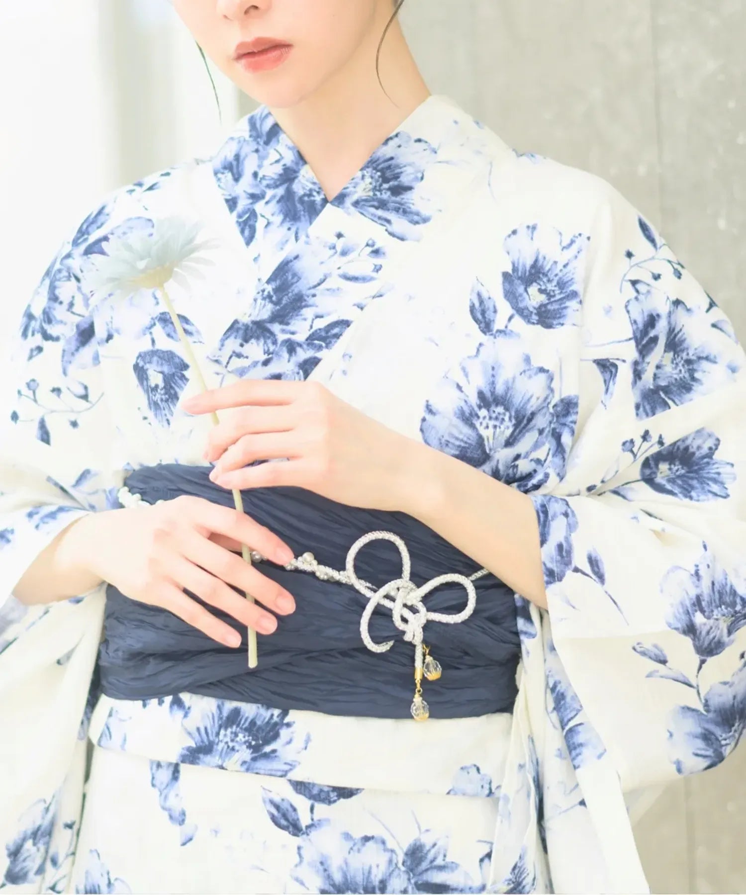 yu70010_26_2_00.webp