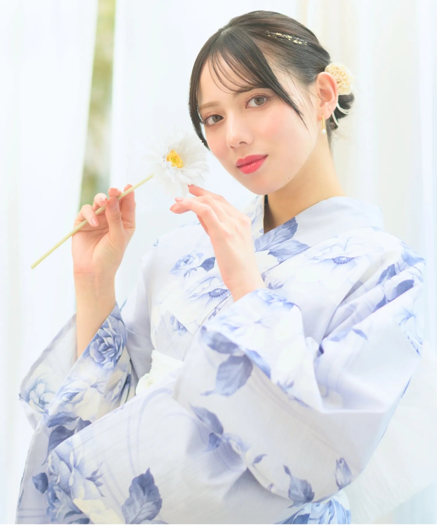 yu70011_00.webp