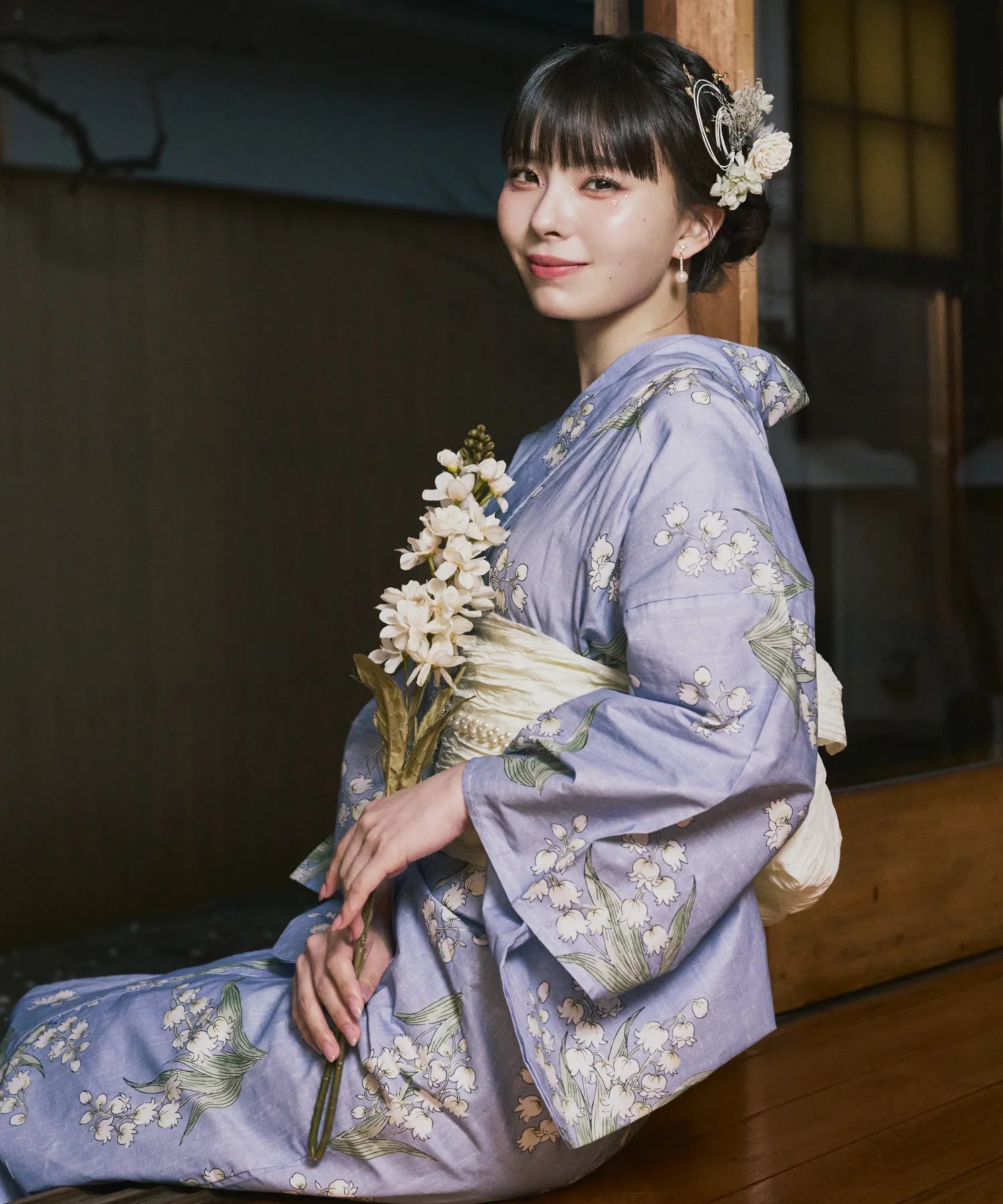 yu70022_03.webp