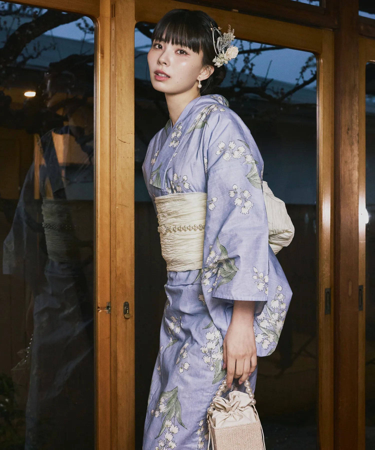 yu70022_05.webp