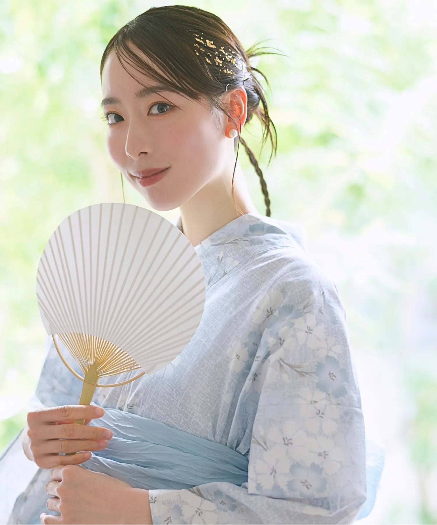 yu70025_00.webp