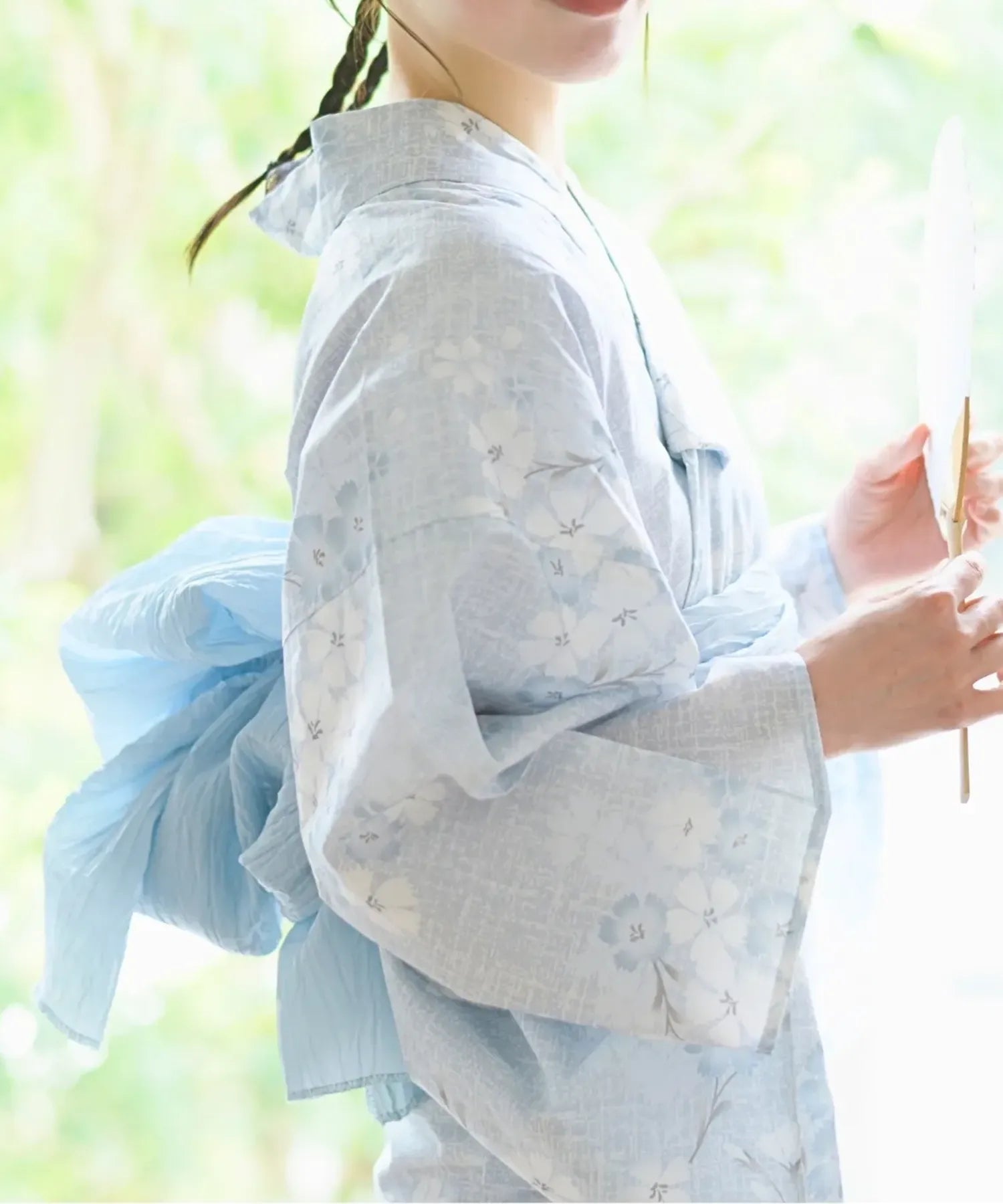 yu70025_26_2_01.webp