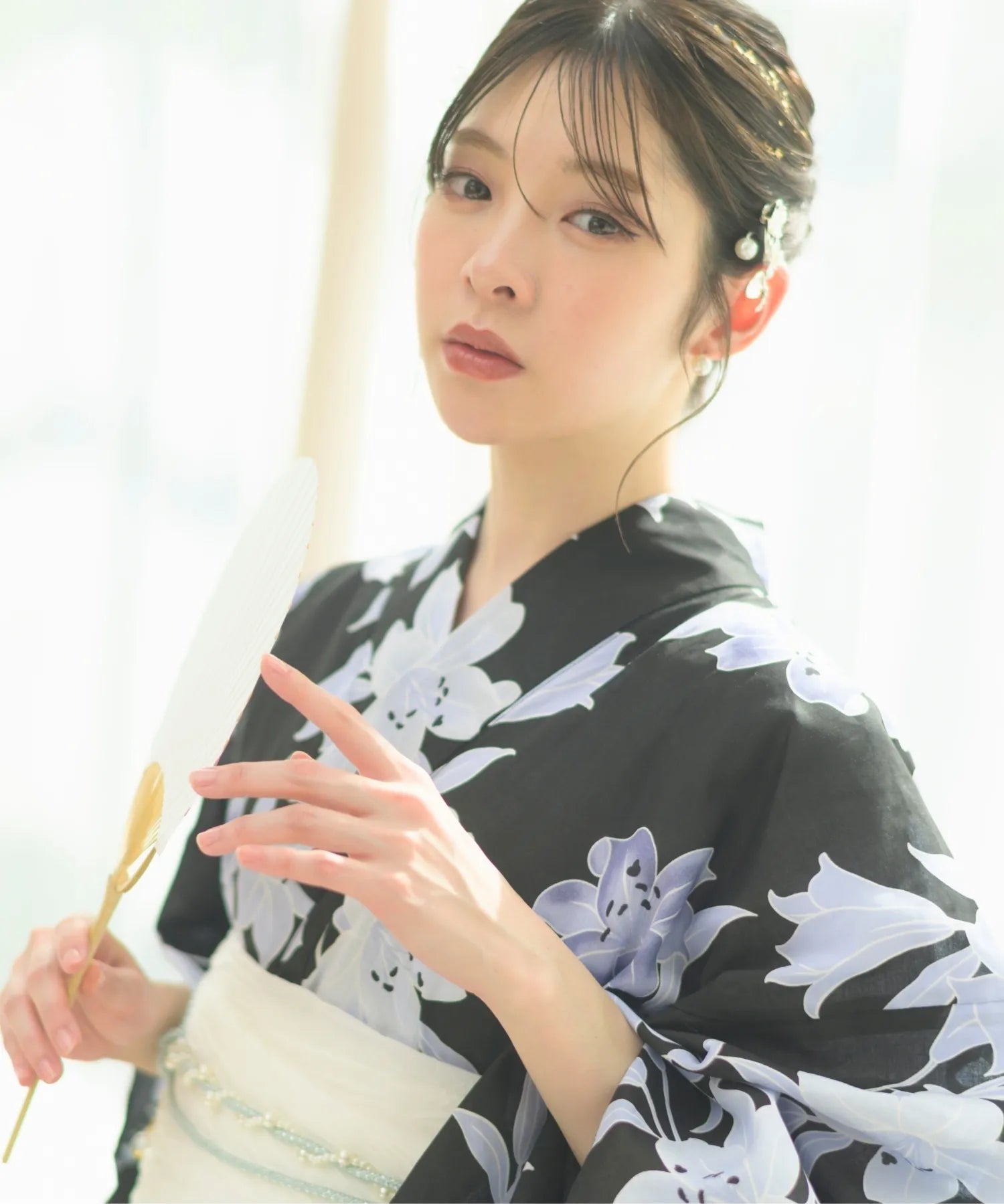 夏花浴衣 月下の百合調べ 4点セット(浴衣・兵児帯・腰紐×2)