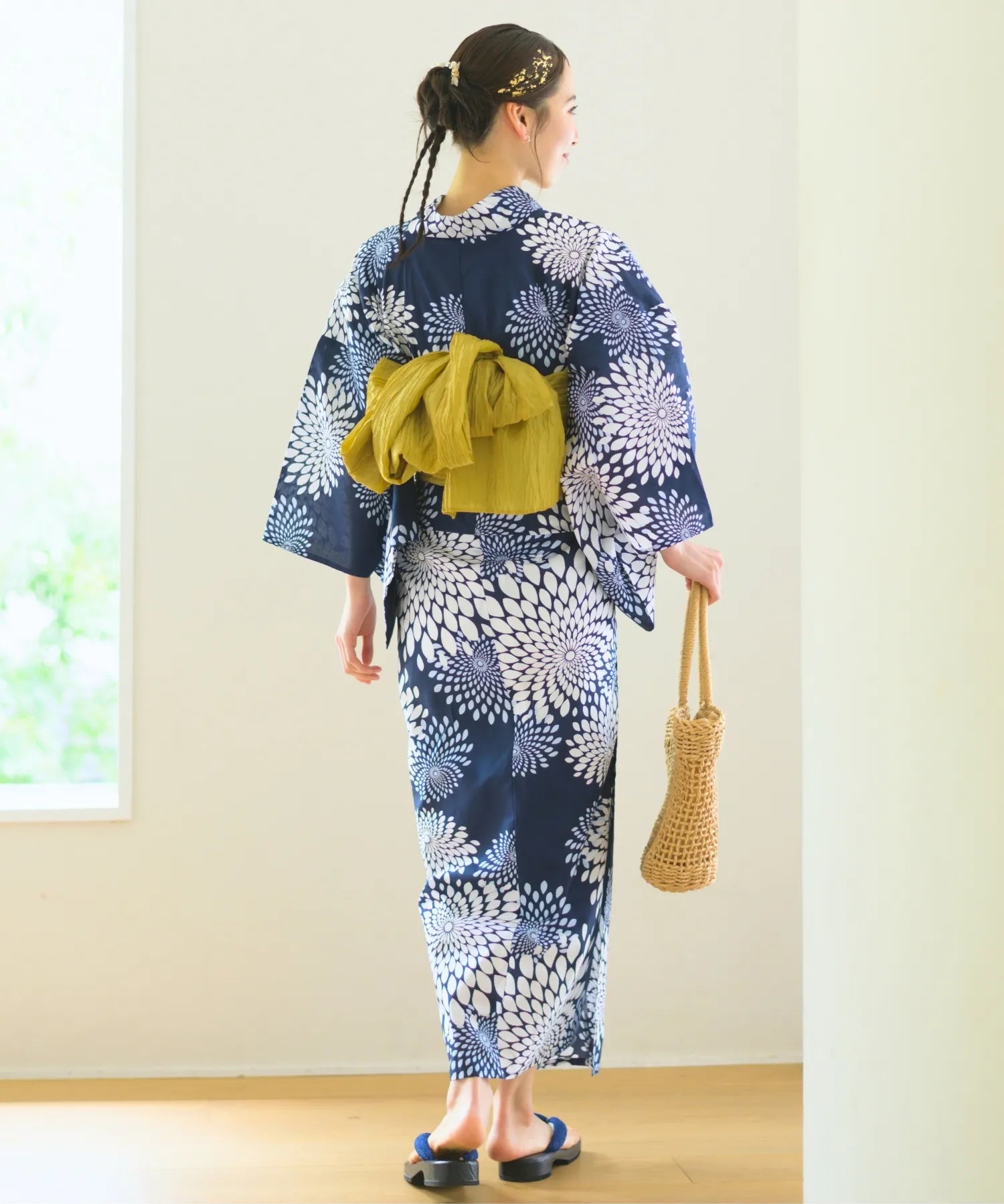 夏花浴衣 紺菊華 4点セット(浴衣・兵児帯・腰紐×2)