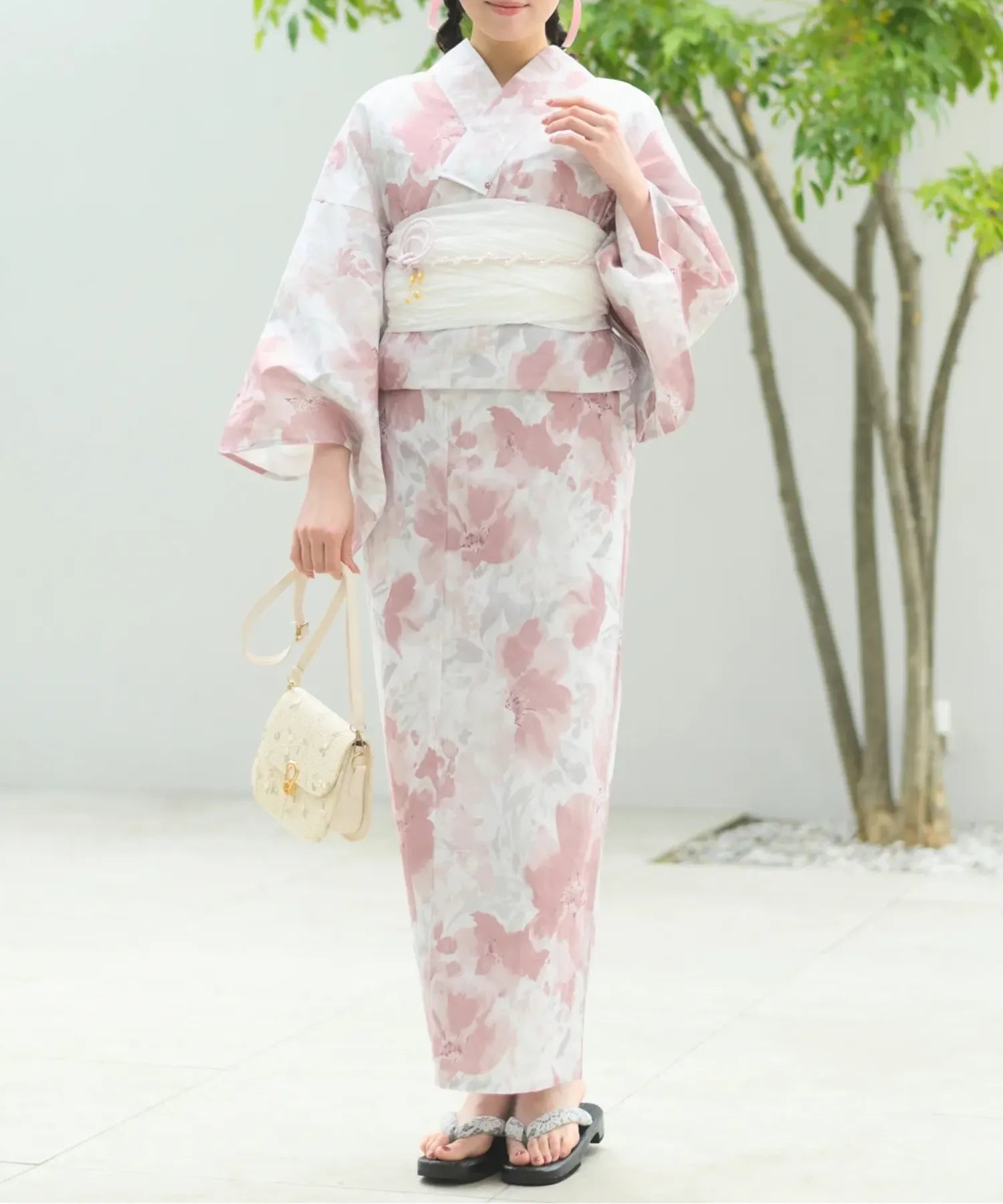 yu70034_26_2_00.webp