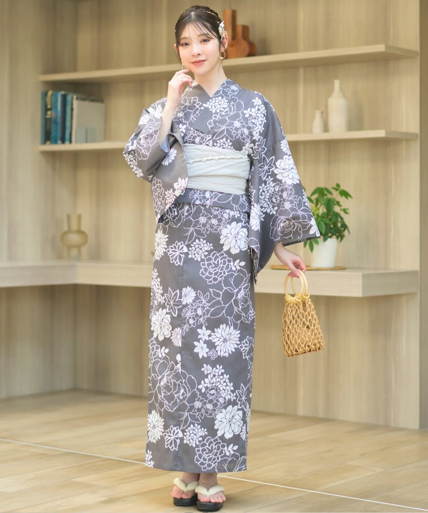 夏宵浴衣 菊芍優音 下駄付き5点セット(浴衣・兵児帯・腰紐×2・下駄)
