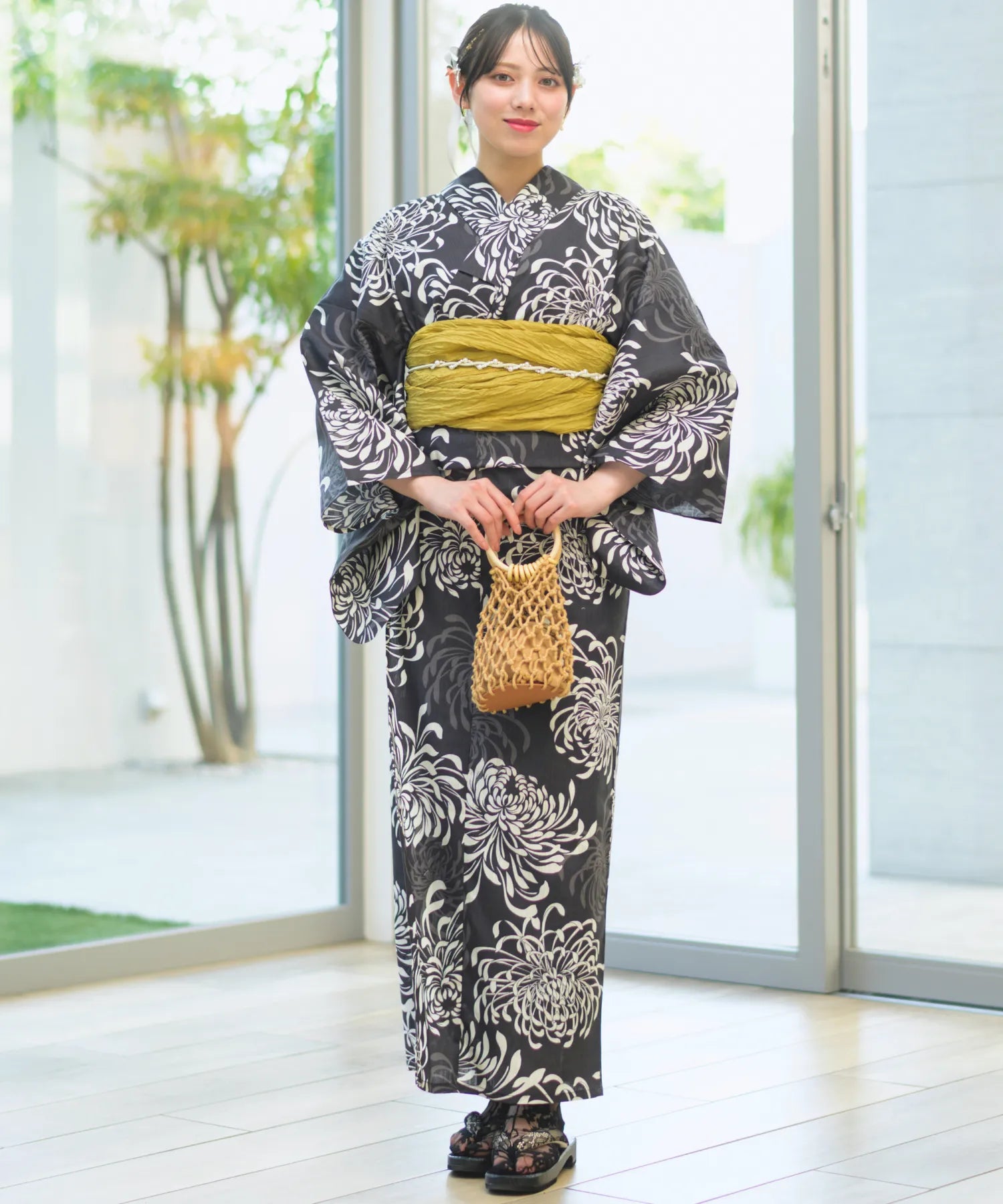 yu70048_01.webp