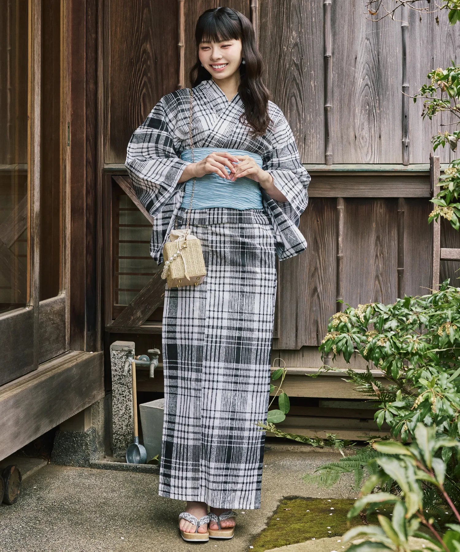 yu70051_01.webp