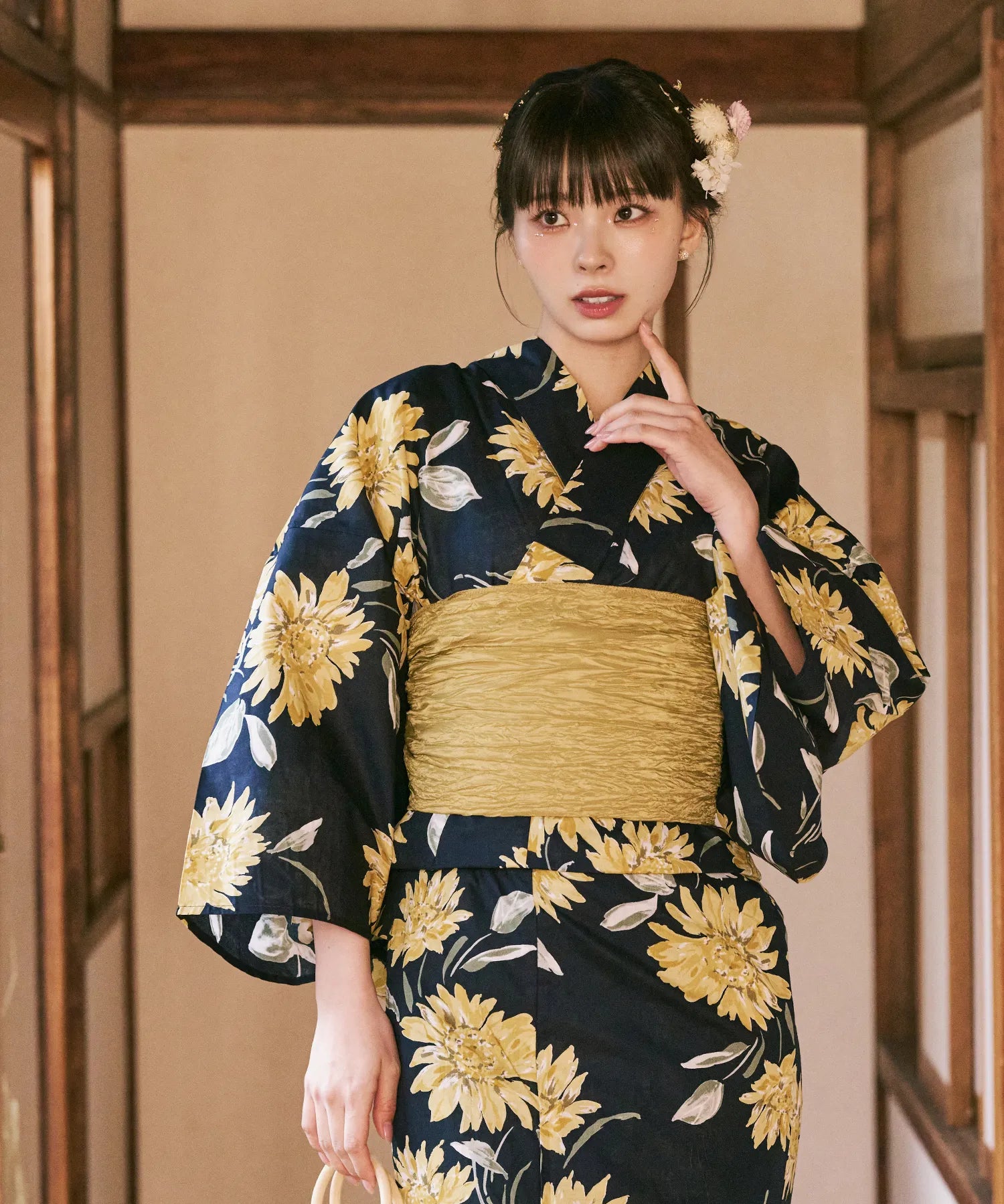 川口ゆりな コラボ浴衣 紺青のひまわり調べ 下駄付き5点セット(浴衣・兵児帯・腰紐×2・下駄)