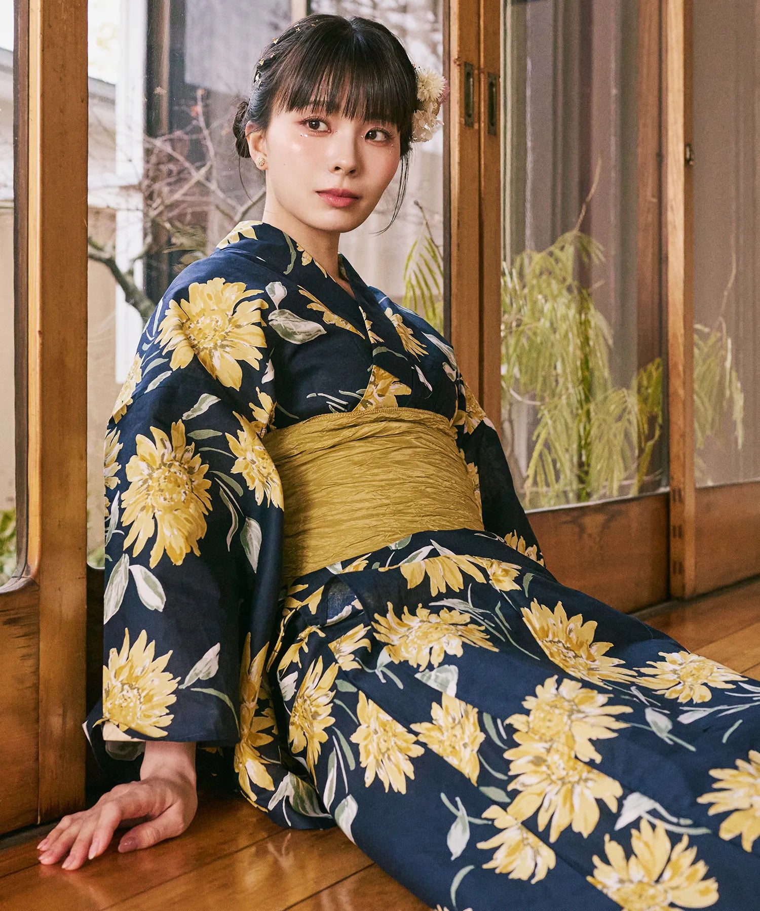 川口ゆりな コラボ浴衣 紺青のひまわり調べ 下駄付き5点セット(浴衣・兵児帯・腰紐×2・下駄)