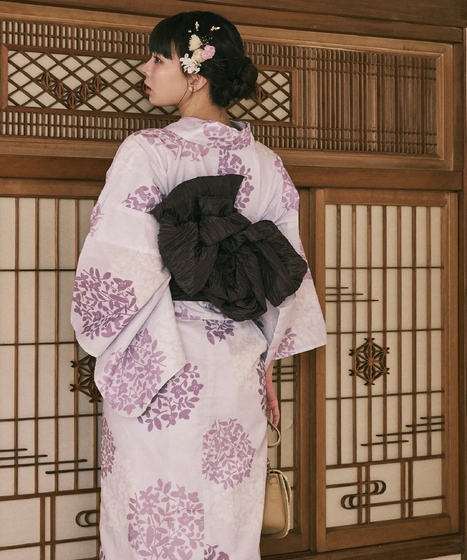 川口ゆりな コラボ浴衣 花風アンティーク 下駄付き5点セット(浴衣・兵児帯・腰紐×2・下駄)