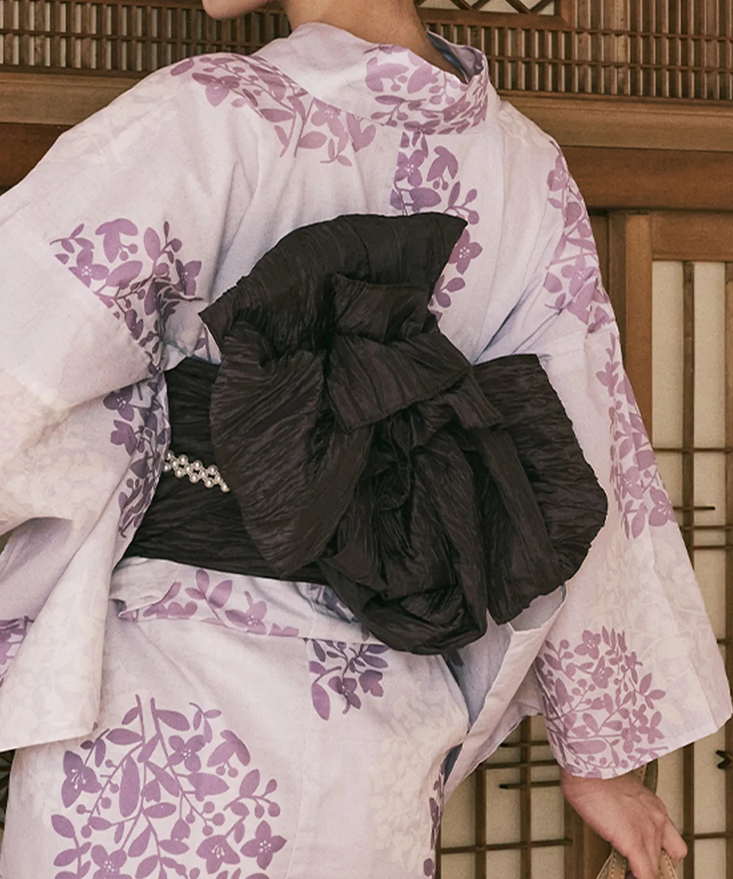 川口ゆりな コラボ浴衣 花風アンティーク 下駄付き5点セット(浴衣・兵児帯・腰紐×2・下駄)