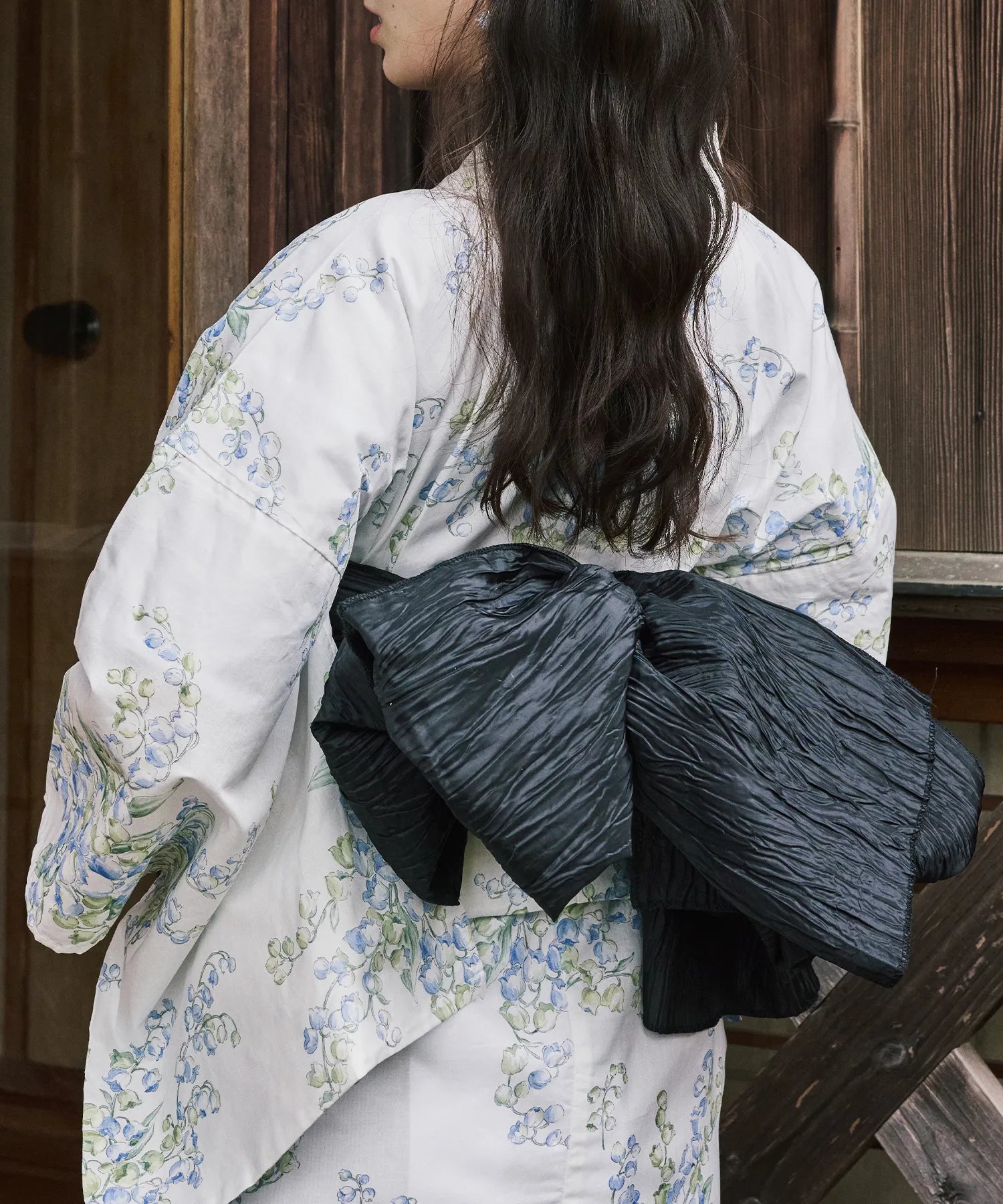 すずらんの夢 下駄付き5点セット(浴衣・兵児帯・腰紐×2・下駄) – shop すずらんの夢 下駄付き5点セット(浴衣・兵児帯・腰紐×2・下駄) – shop