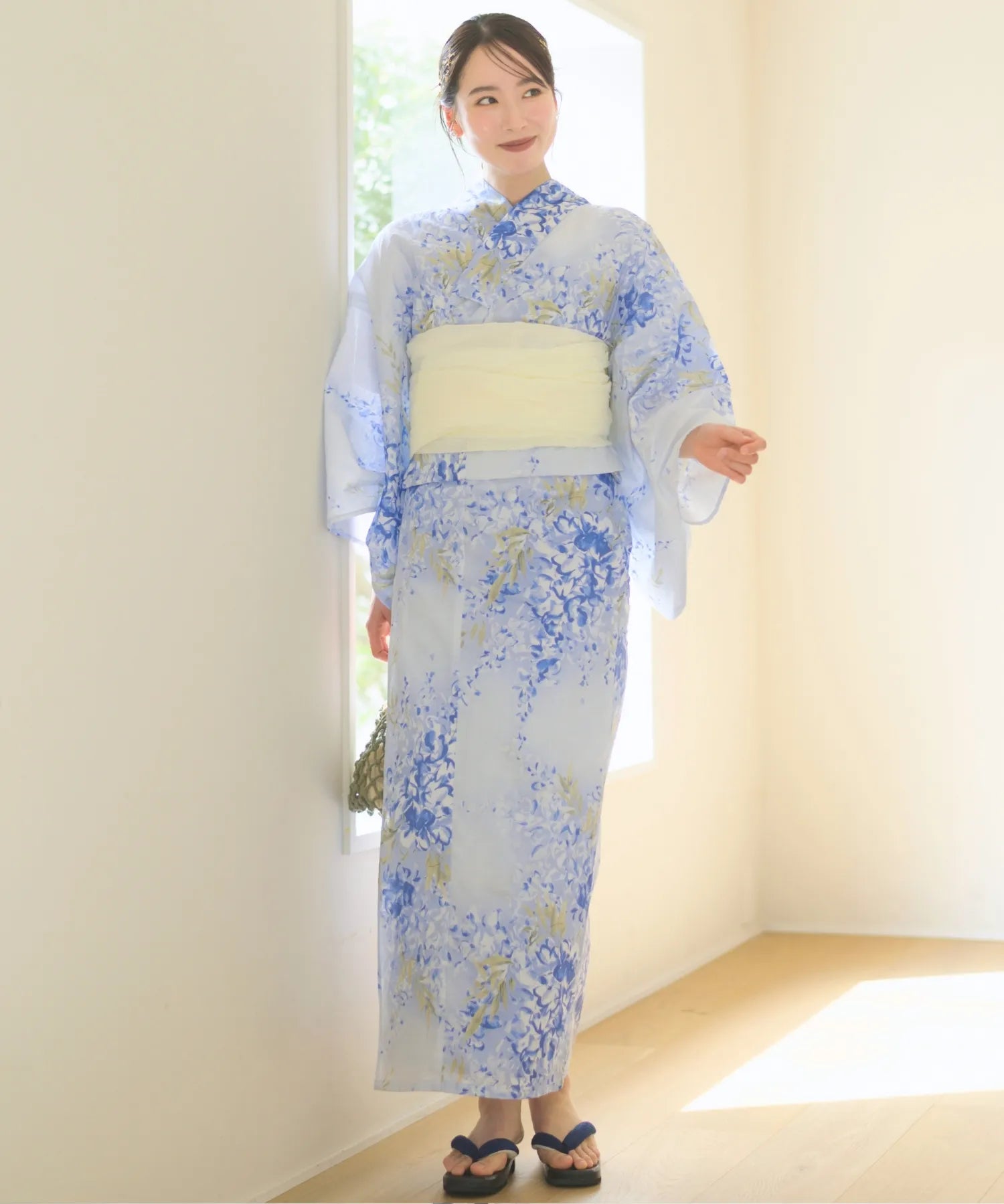 夏花浴衣 藤露の涼風 下駄付き5点セット(浴衣・兵児帯・腰紐×2・下駄)