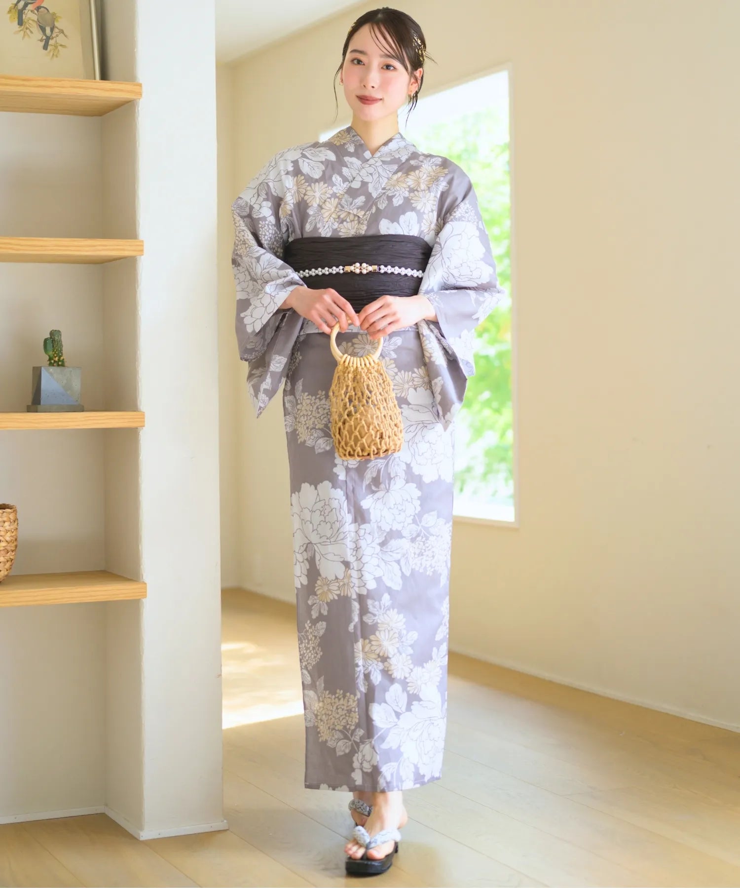 夏花浴衣 和花の柔香 下駄付き5点セット(浴衣・兵児帯・腰紐×2・下駄)
