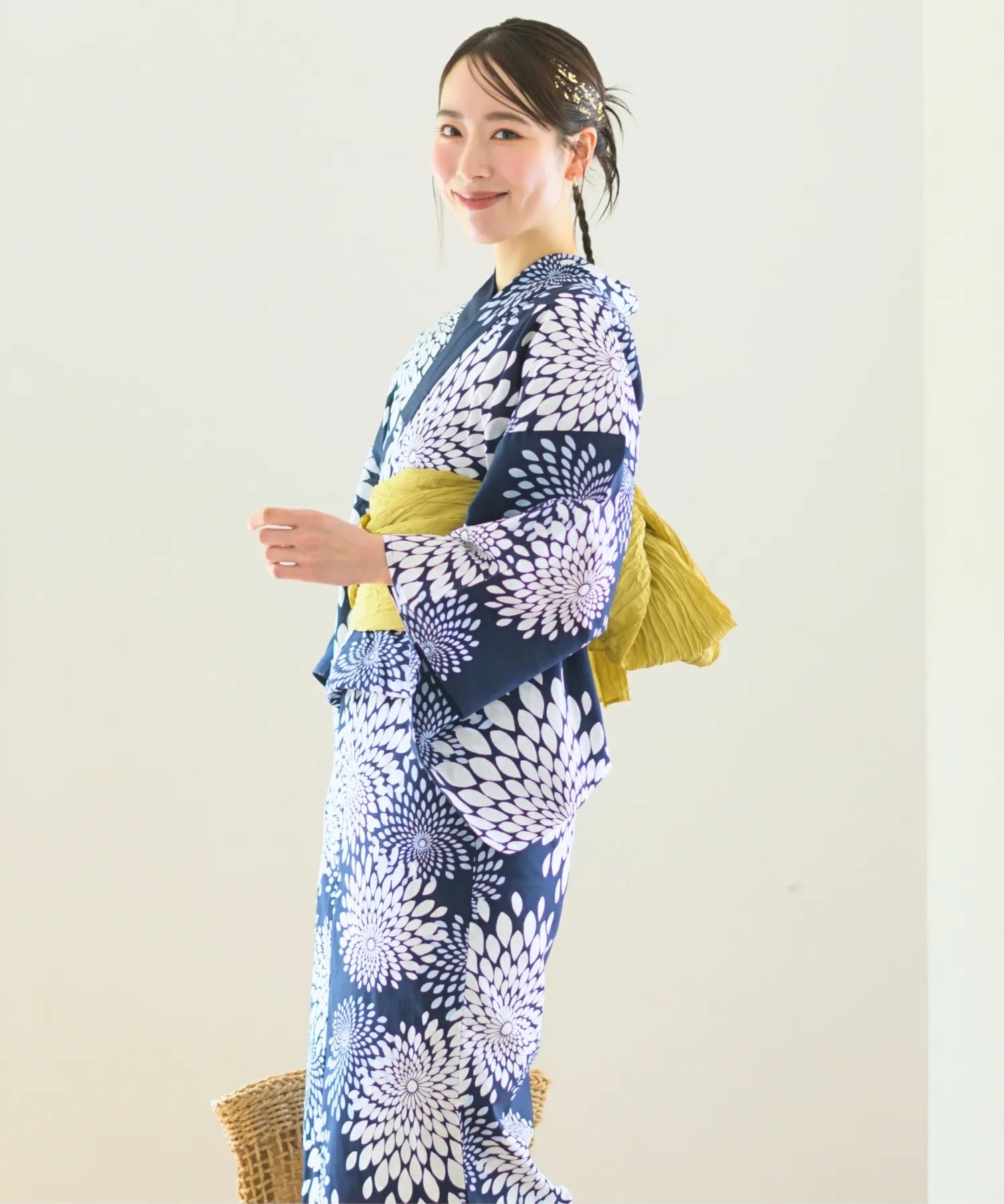夏花浴衣 紺菊華 下駄付き5点セット(浴衣・兵児帯・腰紐×2・下駄)
