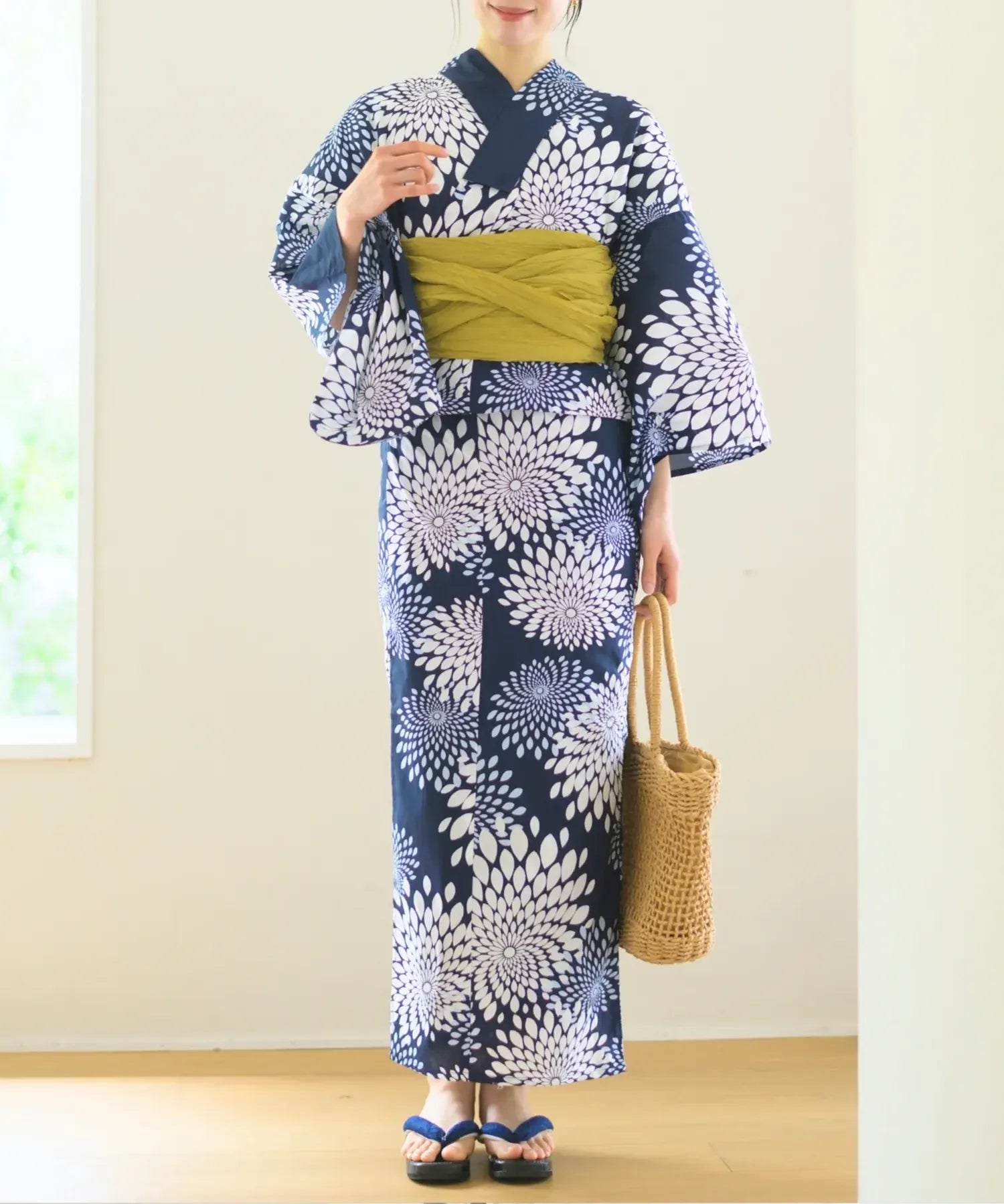 夏花浴衣 紺菊華 下駄付き5点セット(浴衣・兵児帯・腰紐×2・下駄)