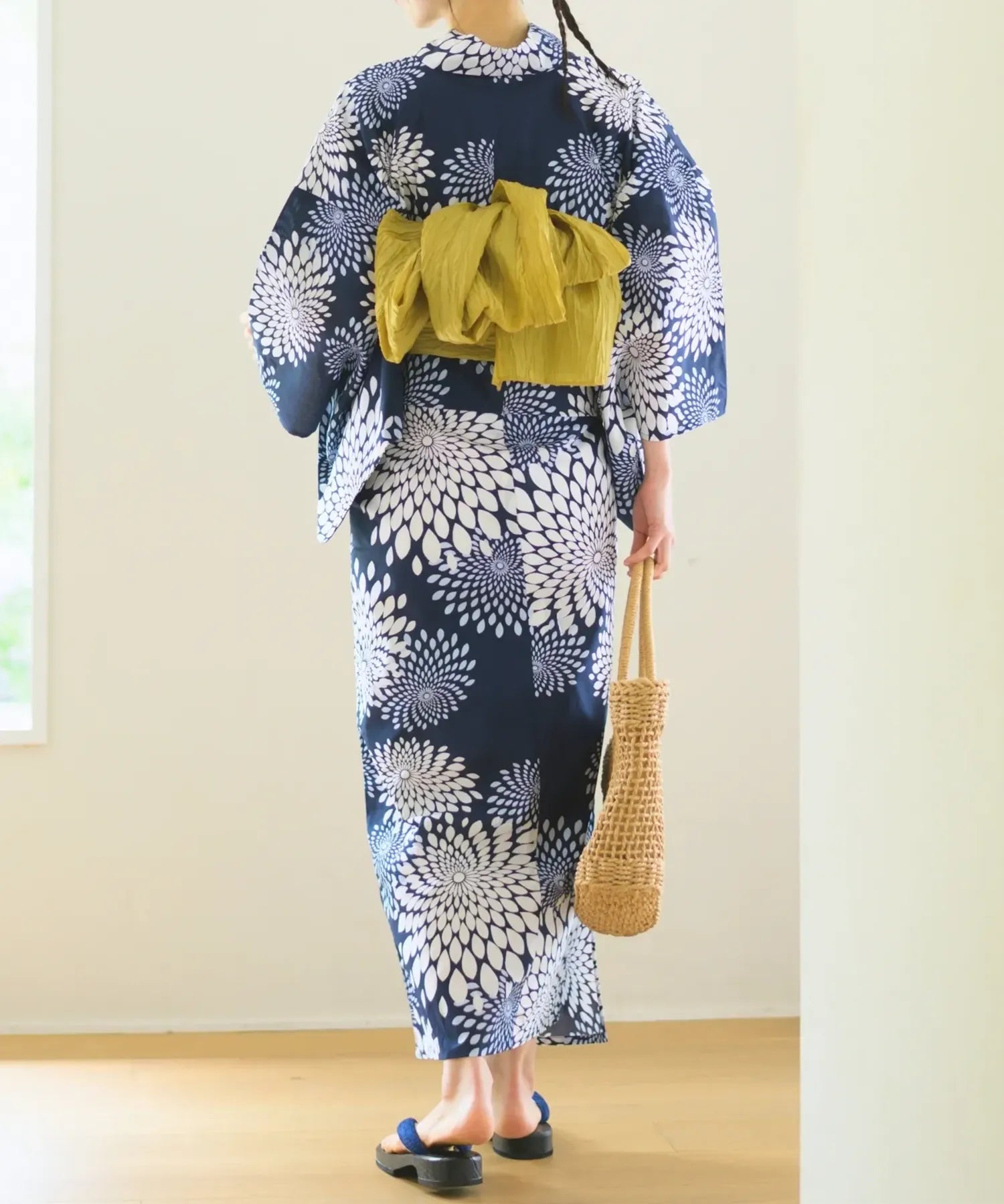 夏花浴衣 紺菊華 下駄付き5点セット(浴衣・兵児帯・腰紐×2・下駄)
