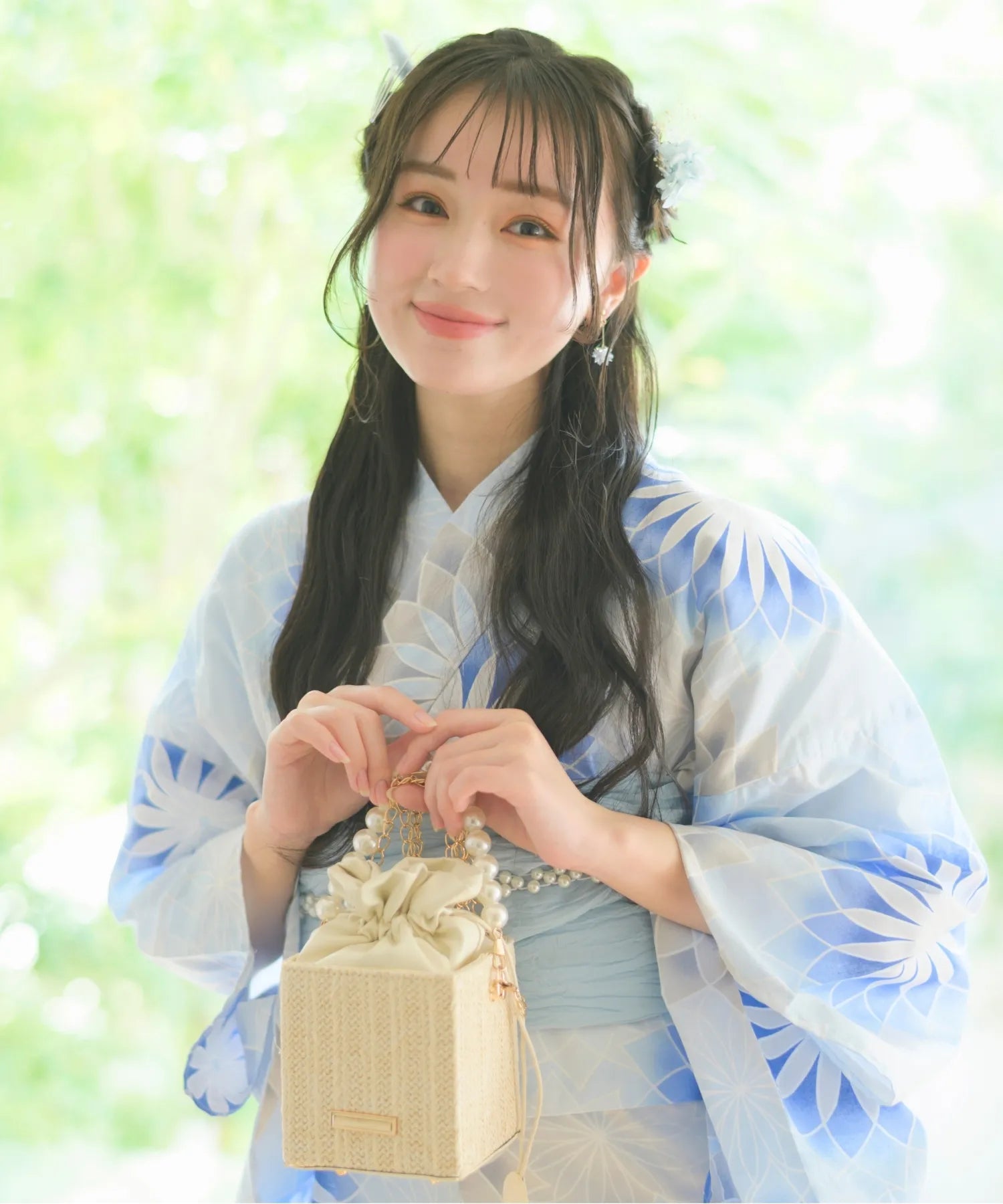 yu70067_01.webp
