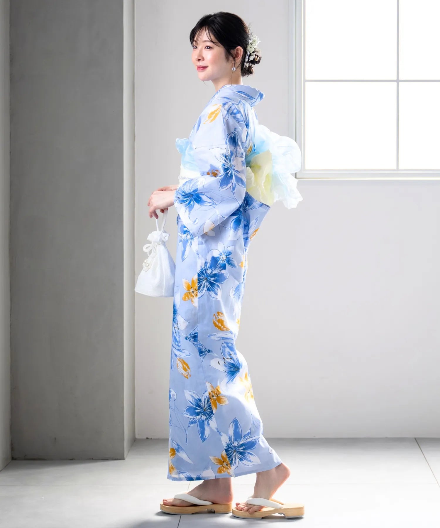 夏花浴衣 夏紋涼花 4点セット(浴衣・兵児帯・腰紐×2)