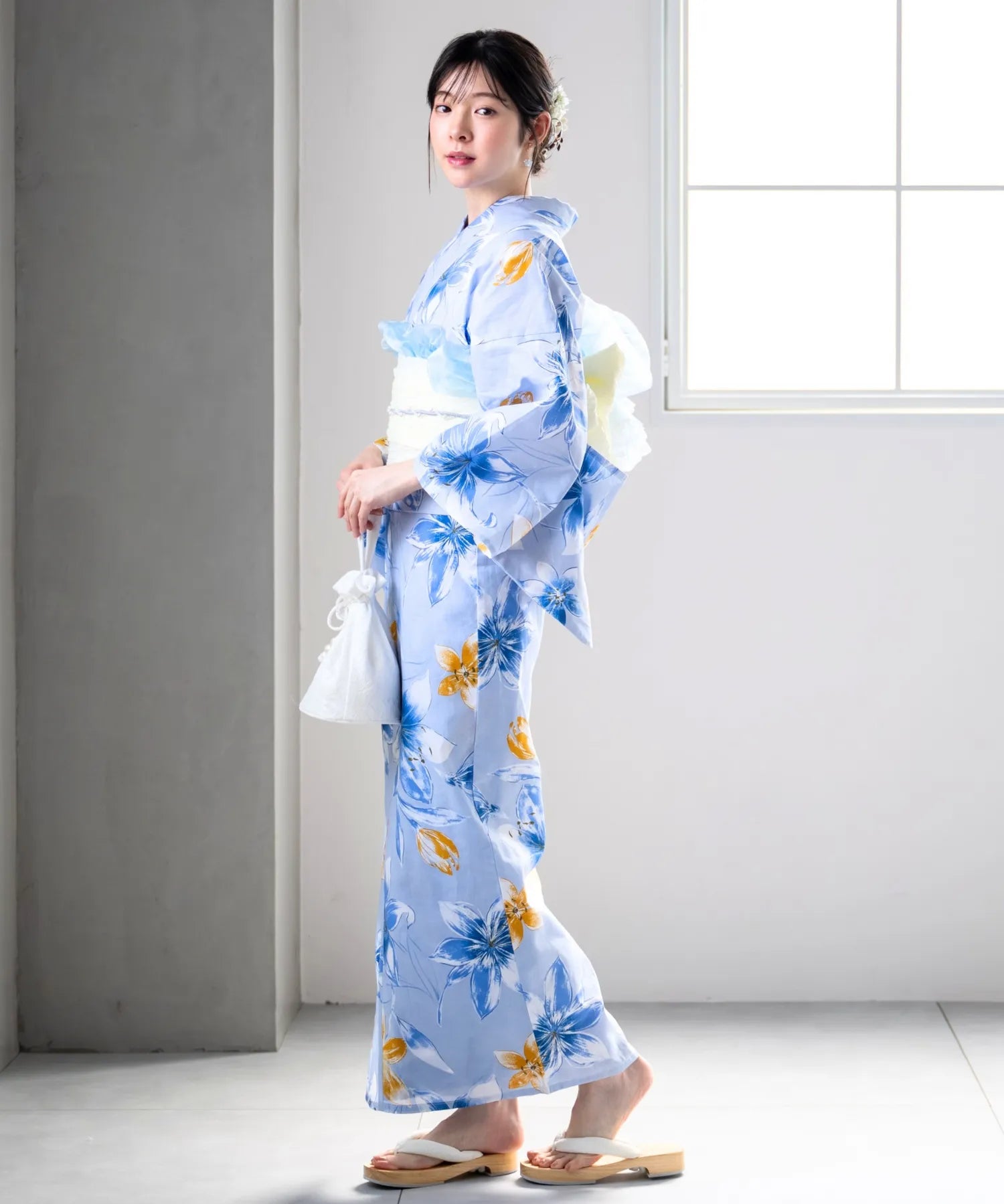 夏花浴衣 夏紋涼花 4点セット(浴衣・兵児帯・腰紐×2)