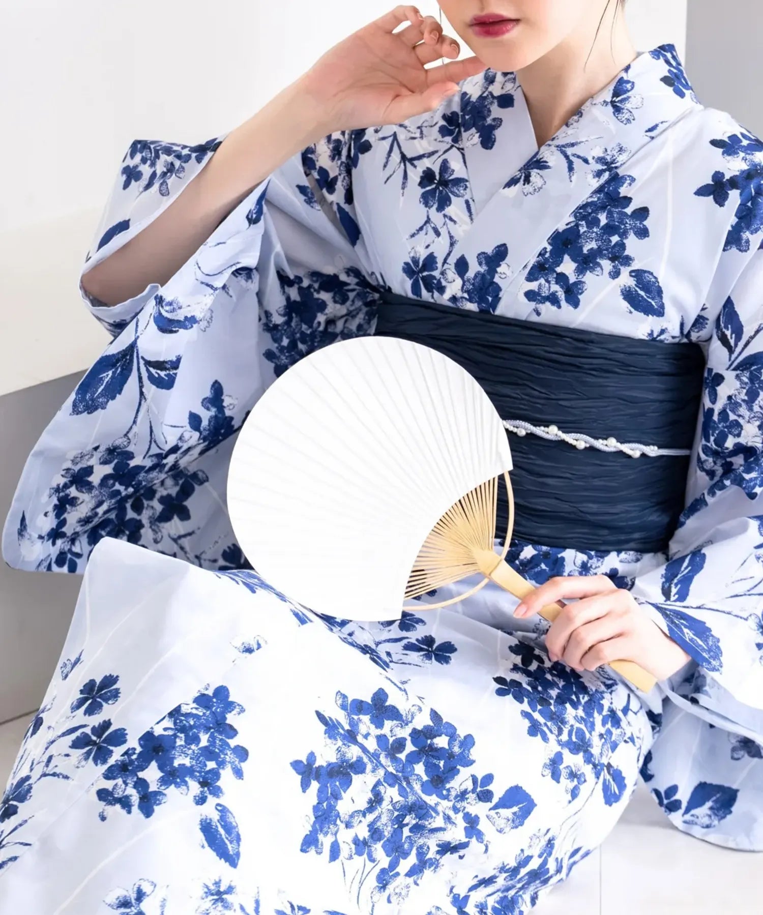 夏花浴衣 紫陽花淡しずく 4点セット(浴衣・兵児帯・腰紐×2)